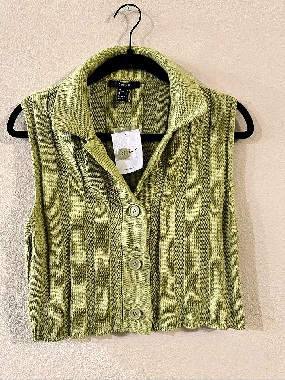 Forever 21 Green Knit Vest Size Large NWT